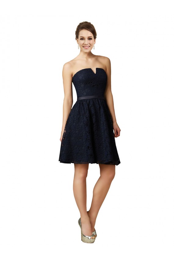 Compra Azul marina oscuro línea A Cuello en V Encaje Corto Vestidos de dama de honor / Vestidos de cóctel