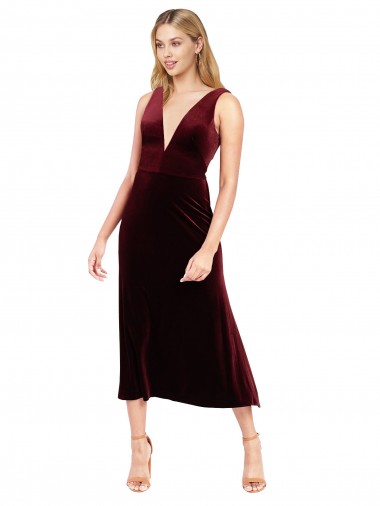 Borgoña línea A Cuello en V Midi Terciopelo Elástico Corto Vestidos de dama de honor / Vestidos de fiesta / Vestidos de cóctel Baratos