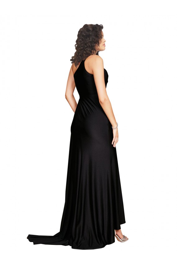 Compra Negro línea A Un Hombre Satén sedoso Largo Formales Vestidos de dama de honor / Vestidos de fiesta