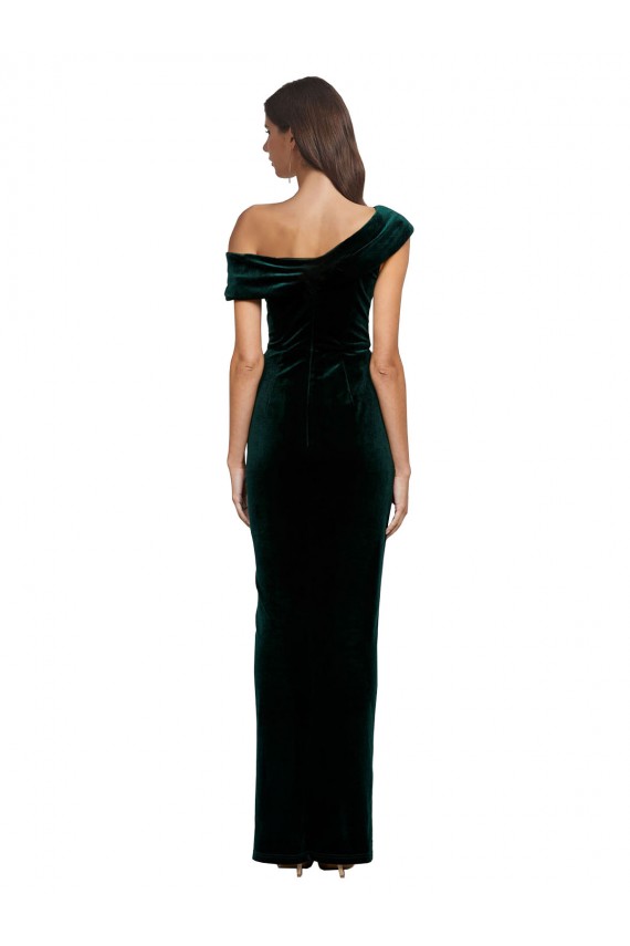 Compra Verde oscuro Cubierta Hombros Descubiertos Terciopelo Elástico Largo Asimétrico Formales Vestidos de dama de honor / Vestidos de fiesta